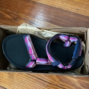 Teva XLT sandal new with box